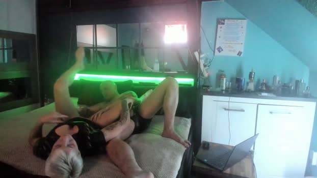 dirtyPaar069 jerkoff Webcam SHOW @ Cam4 24-01-2026