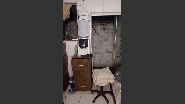 Juninho_cria legs Webcam SHOW @ Cam4 25-01-2026