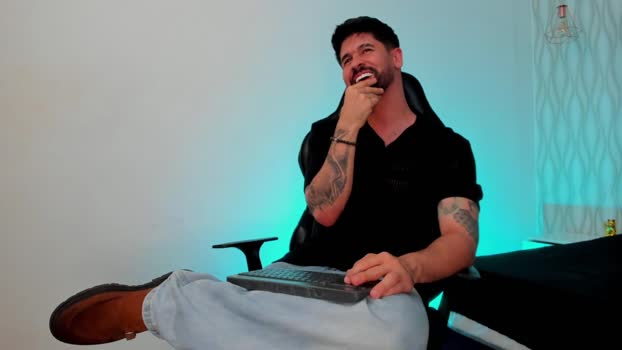 Petesevanss fuck Webcam SHOW @ Cam4 25-01-2026