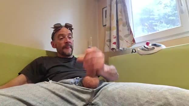 remi06 bigballs Webcam SHOW @ Cam4 25-01-2026