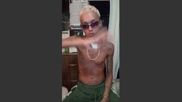Juninho_cria Download Webcam SHOW @ Cam4 26-01-2026
