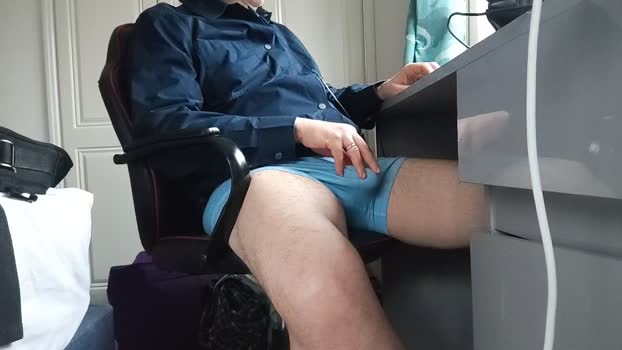 Aaronbucks fuck Webcam SHOW @ Cam4 27-01-2026