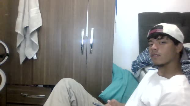 harry18201 legs Webcam SHOW @ Cam4 27-01-2026