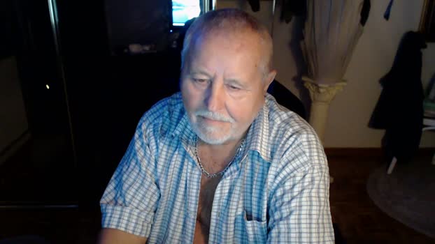 wlodek560 striptease Webcam SHOW @ Cam4 26-01-2026