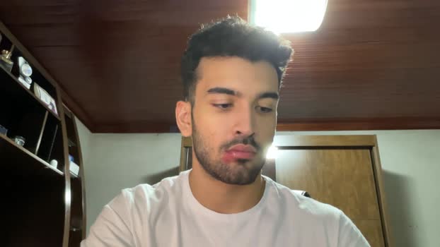 Drgym18 kissing Webcam SHOW @ Cam4 28-01-2026