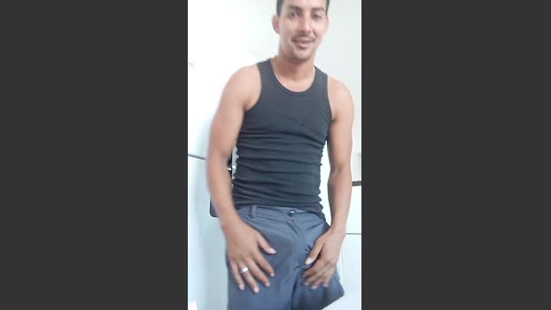Jhol19 kissing Webcam SHOW @ Cam4 28-01-2026