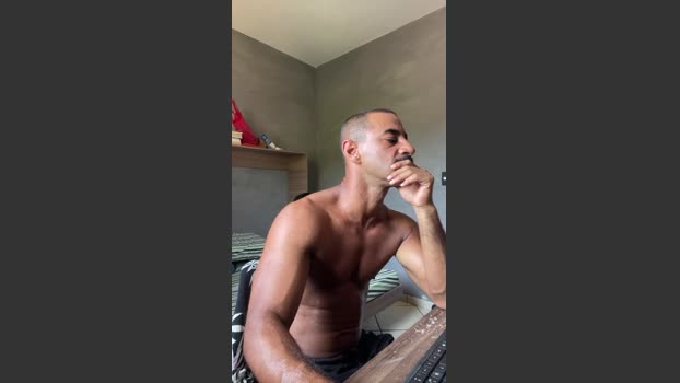 PretoMineiro prettyface Webcam SHOW @ Cam4 28-01-2026