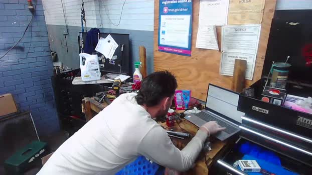 Bigtoyguy34 bigballs Webcam SHOW @ Cam4 28-01-2026