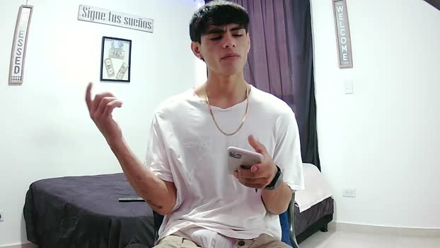 harry_232001 fingers Webcam SHOW @ Cam4 28-01-2026