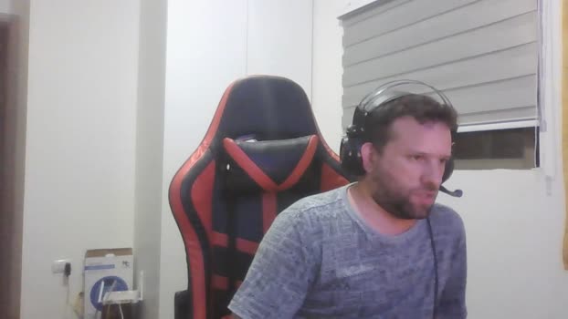 Giingz22 fuckme Webcam SHOW @ Cam4 30-01-2026