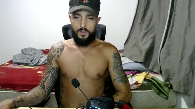 ghusantos30 playtime Webcam SHOW @ Cam4 31-01-2026
