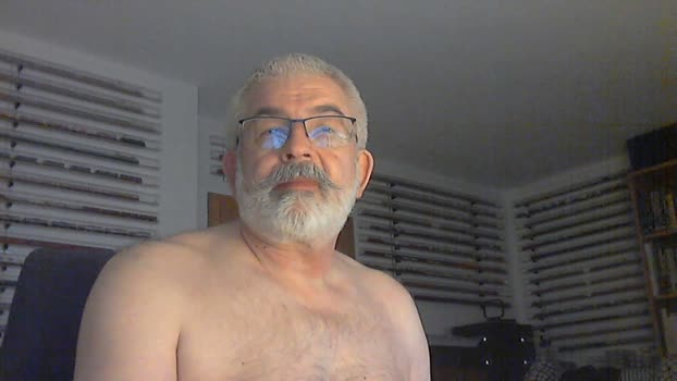goatee_LA kink Webcam SHOW @ Cam4 30-01-2026