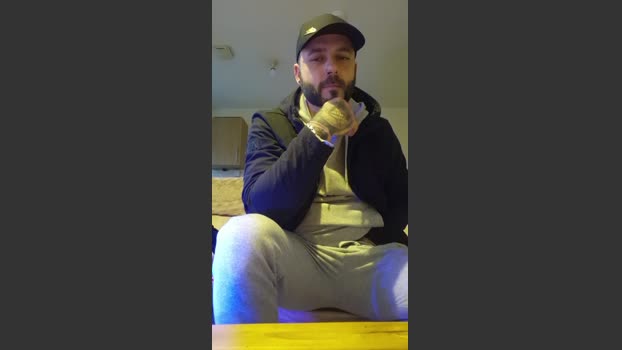 Bigdickmick88 striptease Webcam SHOW @ Cam4 31-01-2026