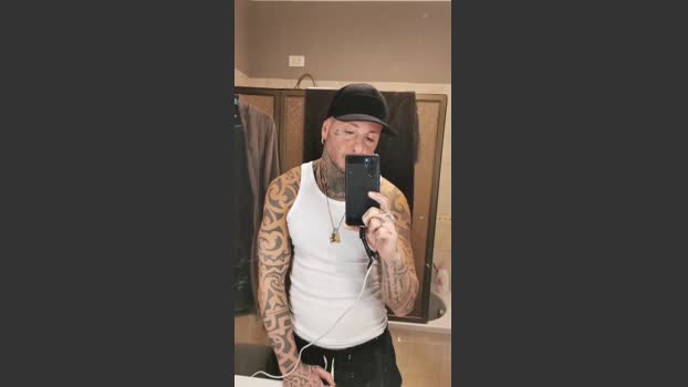 Devid198640 squirt Webcam SHOW @ Cam4 01-02-2026