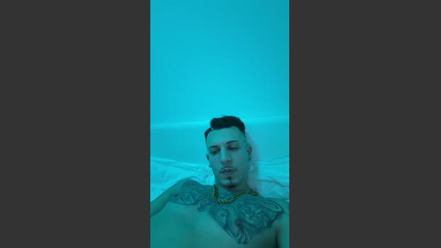 Dolarboy striptease Webcam SHOW @ Cam4 01-02-2026