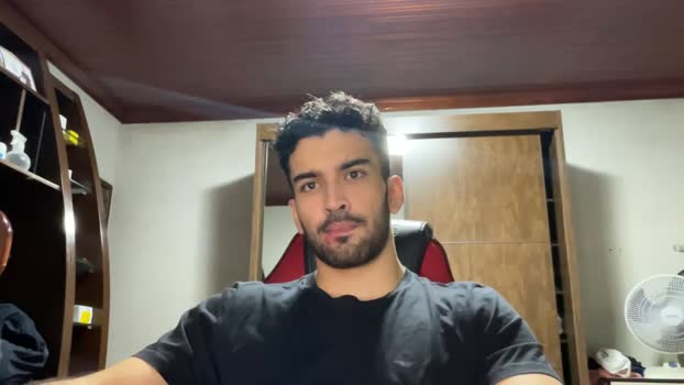 Drgym18 suckshow Webcam SHOW @ Cam4 01-02-2026