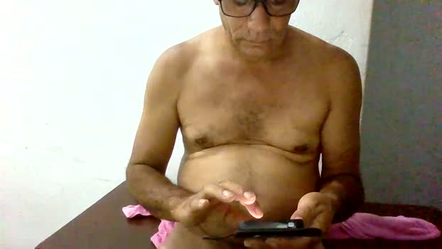 Helinho56 analtoy Webcam SHOW @ Cam4 01-02-2026