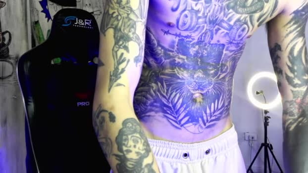 Hot_tattoo_ fuckher Webcam SHOW @ Cam4 31-01-2026
