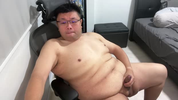 fat4fit ass Webcam SHOW @ Cam4 01-02-2026