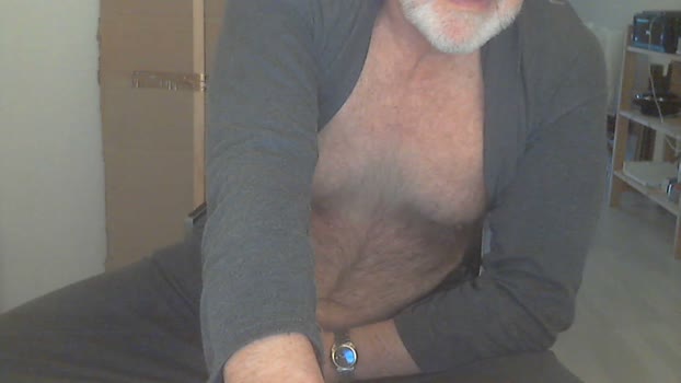 hairybull prettyface Webcam SHOW @ Cam4 01-02-2026