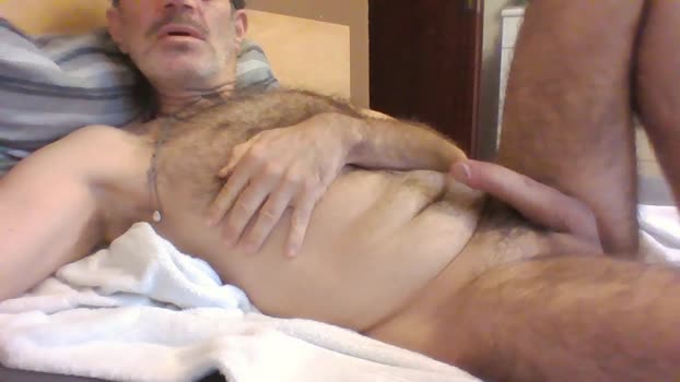 johnguy32 kissing Webcam SHOW @ Cam4 01-02-2026