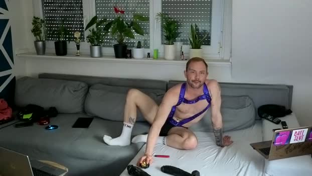 wataa_FUCK sexyfeet Webcam SHOW @ Cam4 01-02-2026