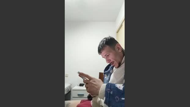 Elnene1995 spanking Webcam SHOW @ Cam4 01-02-2026