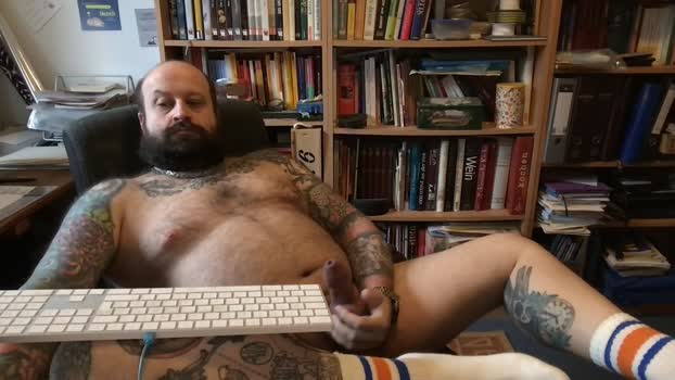 Flori100381 bigballs Webcam SHOW @ Cam4 02-02-2026