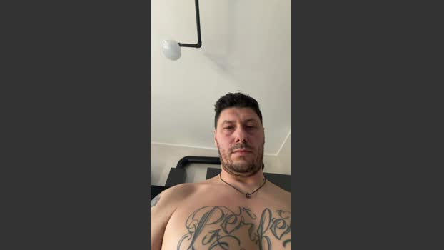 Machoooo1983 hard Webcam SHOW @ Cam4 02-02-2026