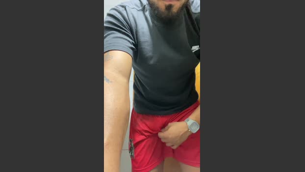 Marrento45 fingers Webcam SHOW @ Cam4 02-02-2026