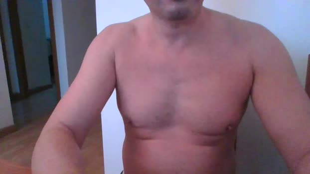 Nenistur kissing Webcam SHOW @ Cam4 02-02-2026