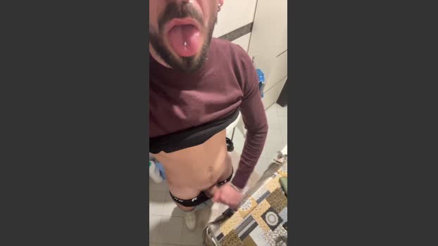 antipatico1 lovense Webcam SHOW @ Cam4 01-02-2026