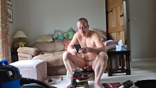 cuckoldedperv oral Webcam SHOW @ Cam4 02-02-2026