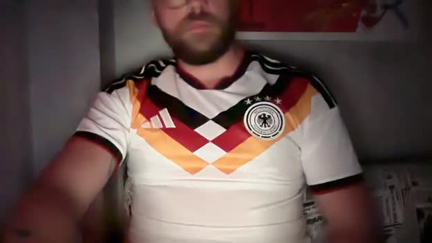 hainklein deepthroat Webcam SHOW @ Cam4 02-02-2026