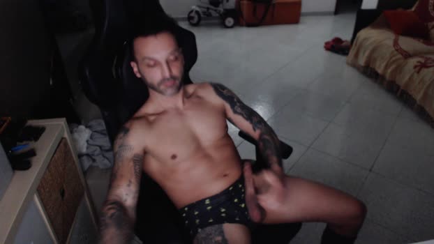 mistik_69 bigballs Webcam SHOW @ Cam4 01-02-2026