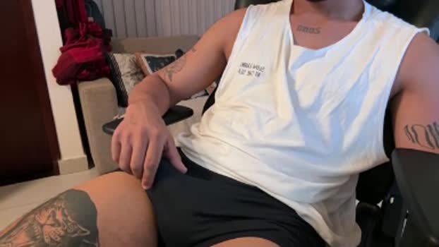 silvatony19 big Webcam SHOW @ Cam4 02-02-2026