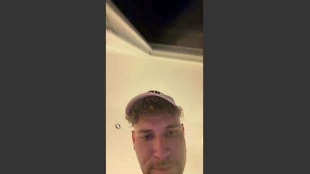 youngplayboymm handsome Webcam SHOW @ Cam4 01-02-2026