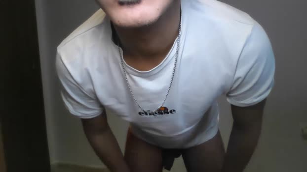 Guapospollon23c skinny Webcam SHOW @ Cam4 02-02-2026