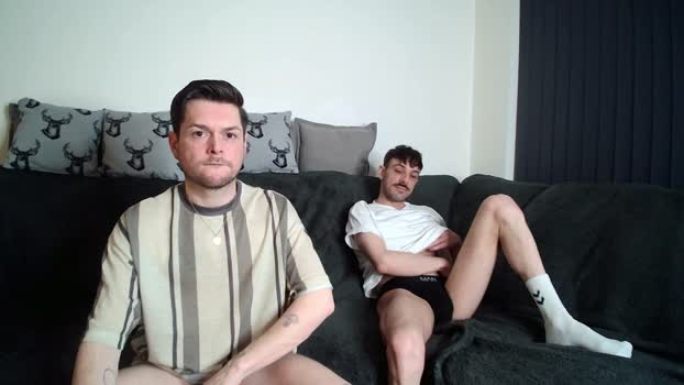 TwoTwinkHusband strip Webcam SHOW @ Cam4 02-02-2026