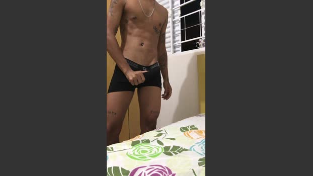elvisnaomorreu sexymale Webcam SHOW @ Cam4 03-02-2026