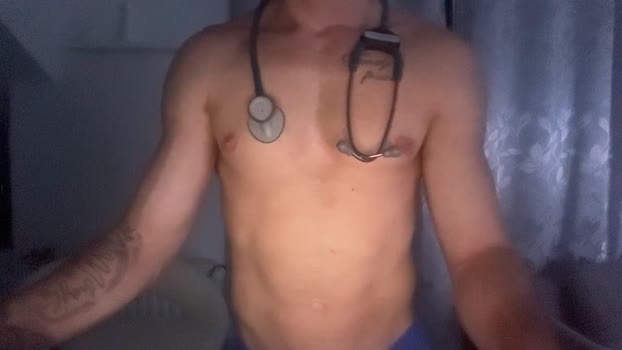 helios19895 sweet Webcam SHOW @ Cam4 02-02-2026