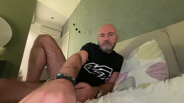 __Maximiliano__ Download Webcam SHOW @ Cam4 04-02-2026