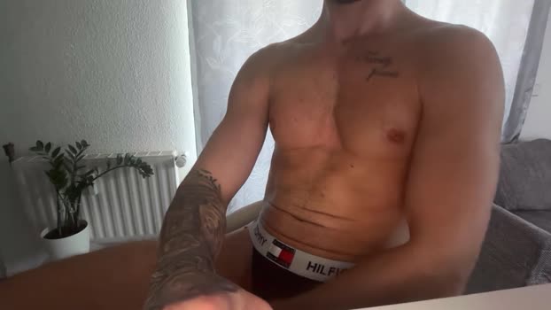 helios19895 fuckface Webcam SHOW @ Cam4 03-02-2026
