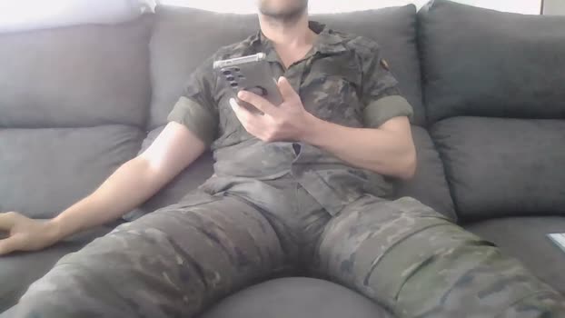 militar_guap jerkoff Webcam SHOW @ Cam4 04-02-2026