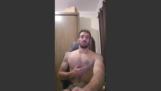 outlander222 big Webcam SHOW @ Cam4 05-02-2026