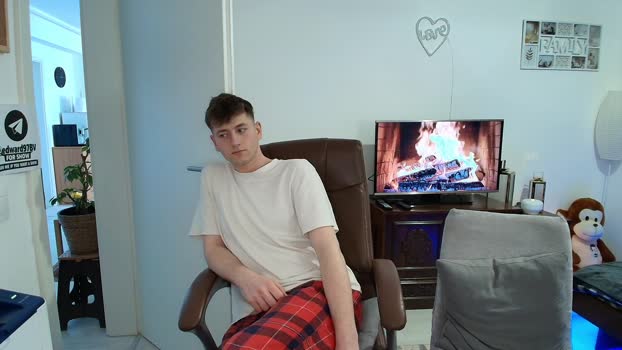 Friend_Sex_ lick Webcam SHOW @ Cam4 06-02-2026