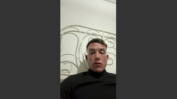 Cristiangonzaa bicurious Webcam SHOW @ Cam4 07-02-2026