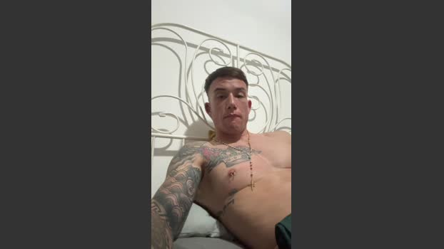 Cristiangonzaa gay Webcam SHOW @ Cam4 07-02-2026