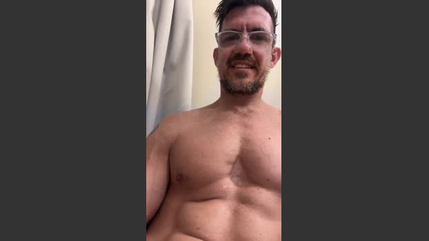 gutbar3 deepthroat Webcam SHOW @ Cam4 07-02-2026