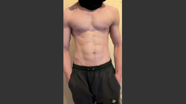GymBuilt jerking Webcam SHOW @ Cam4 10-02-2026